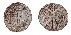 Monedas Medievales
Corona Castellano Leonesa
Alfonso IX
Dinero. VE. Marca de ceca roel. 0.59g. AB.146. BC-/BC.