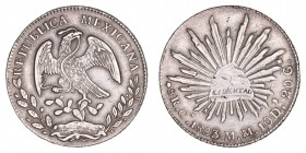 Monedas Extranjeras
Méjico
8 Reales. AR. Chihuahua MM. 1883. 26.78g. KM.377.2. MBC+.