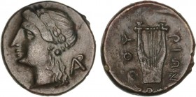 GREEK COINS
AE 16. 280-260 a.C. THOURIOI. LUCANIA. Anv.: Cabeza laureada de Apolo a izquierda, detrás monograma. Rev.: Lira. 3,20 grs. AE. Pátina mar...