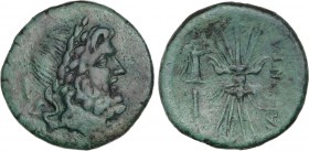 GREEK COINS
As. 192-89 a.C. BRUTTIUM. Vibo Valentia (Hipponion). Anv.: Cabeza laureada de Zeus a derecha, I detrás. Rev.: VALENTIA. Haz de rayos, del...