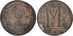 BYZANTINE COINS
Follis. JUSTINIANO I (527-565). CONSTANTINOPLA. Anv.: Busto acorazado y con casco de frente sosteniendo globo crucífero. Rev.: M gran...