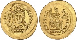 BYZANTINE COINS
Sólido. JUSTINO II (565-578 d.C.). CONSTANTINOPLA. Anv.: DN. IVSTINVS PP. AV. Busto con casco de frente con globo y Victoria. Rev.: V...