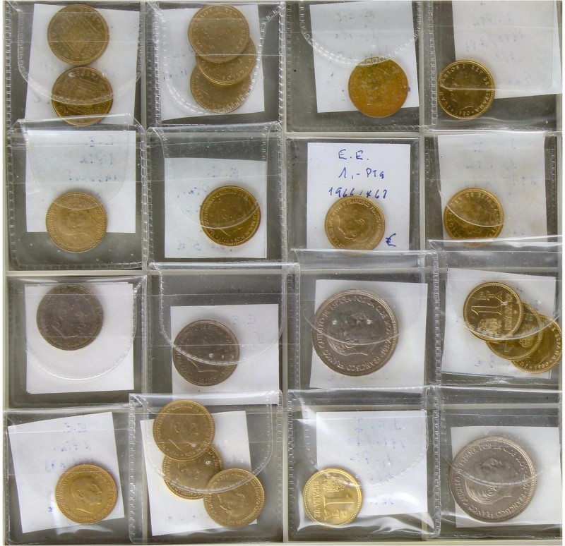 LOTS AND COLLECTIONS
Lote 23 monedas. ESTADO ESPAÑOL y JUAN CARLOS I. Incluye 1...