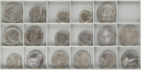 WORLD COINS: ANDORRA
Andorra
Lote 12 monedas 10 (4), 20 (6), 25 Diners (2) y 5 medallas. 1977 a 1998. AR. Todas en plata, solo una repetida. Incluye...