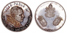 MEDALLAS
AR-48. Juan Pablo II, IV Viaje a España. 2 onzas de plata fina. Pátina irregular. PROOF