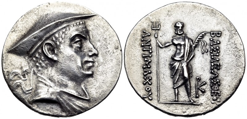 BAKTRIA, Greco-Baktrian Kingdom. Antimachos I, Circa 180-165 BC. Tetradrachm (Si...