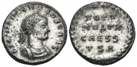 Licinius II, Caesar, 317-324. Follis (Bronze, 18 mm, 3.07 g, 6 h), Thessalonica, A = 1st officina, 318-319. LICINIVS IVN NOB CAES Laureate, draped and...