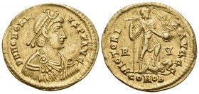 Honorius, 393-423. Solidus (Gold, 22 mm, 4.48 g, 5 h), 5, Ravenna, 402-406. D N HONORIVS P F AVG Pearl-diademed, draped, and cuirassed bust of Honoriu...