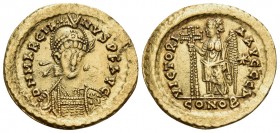 Marcian, 450-457. Solidus (Gold, 21 mm, 4.45 g, 6 h), Constantinople, Δ = 4th officina. D N MARCIANVS P F AVG Helmeted, diademed and cuirassed bust of...