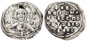 Romanus IV Diogenes, 1068-1071. 2/3 Miliaresion (Silver, 21 mm, 1.41 g, 5 h), Constantinople. IC - XC Nimbate bust of Christ facing, wearing tunic and...