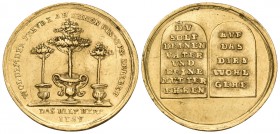 GERMANY. Hamburg. 18th century. Medal in the weight of a ducat (Gold, 21.5 mm, 3.44 g, 12 h), on the Fourth Commandment. WOL DEM DER FREUDE AN SEINEN ...