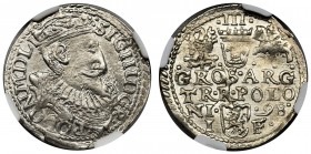 Sigismund III Vasa, 3 Groschen Olkusz 1598 - NGC UNC DETAILS
Odmiana z małą głową króla i z koroną z wysokim rondem.
Na rewersie podwójne F w inicjała...