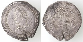 Zecche Italiane. Napoli. Filippo III. 1598-1621. Mezzo Ducato 1609. Ag. P.R. 5. Peso gr. 14,90. Diametro mm. 33,80. BB. Fessura di conio. R. (D. 2720)