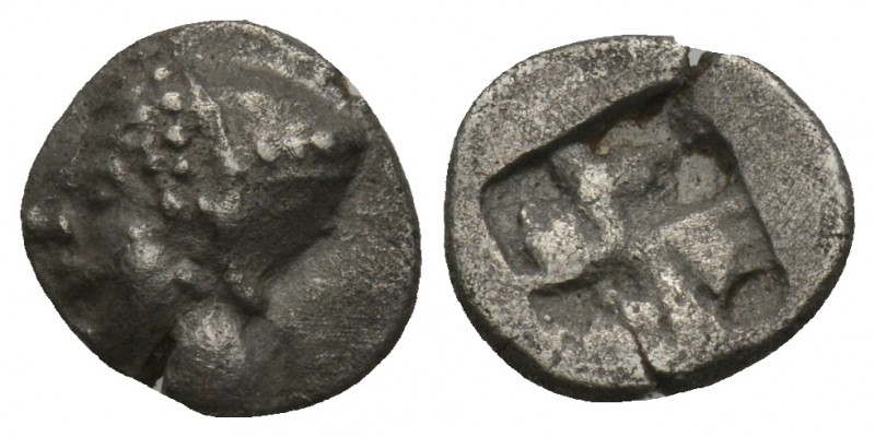 Greek 
IONIA. Phokaia. Obol (Circa 521-478 BC). 0.7gr 9.1mm
 Obv: Archaic head o...