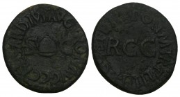 Roman Imperial 
Caligula, quadrans, Rome, 4.6gr 18.7mm
A/C CAESAR DIVI AVG PRON AVG. Pileus entre les lettres S C.
R/PON M TR P III P P COS TERT. Au c...