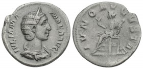 Roman Imperial
Julia Mamea. Denarius. 231 AD 3.2gr 19.3mm
Ob .: IVLIA MAMAEA AVG. Bust with diadem and lined on the right. Rev .: IVNO AVGVSTAE. Juno ...