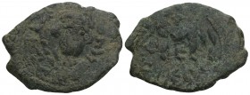 BYZANTINE COINS
Constans II. 641-668 Constantinopolis, overprinted on the follis of Heraclius, illegible office (4th?) 6.4GR 28.5MM
643-644 AD. Av .: ...