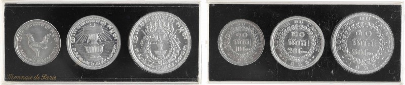 Cambodge, coffret de trois essais de 10, 20 et 50 cents, 1953 Paris
A/ROYAUME D...