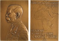 Afrique, Auguste Terrier, plaque par De Hérain, 1931 Paris
A/AUGUSTE TERRIER
Buste à gauche d'Auguste Terrier, signature DE HÉRAIN
R/COMITÉ DE L'AF...