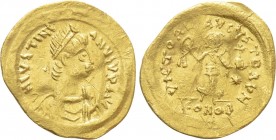 JUSTINIAN I (527-565). GOLD Tremissis. Constantinople