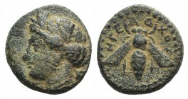 Ionia, Ephesos, c. 390-320/00 BC. Æ (11mm, 1.51g, 12h). Hegelochos, magistrate. Female head l.; astragalos behind. R/ Bee. SNG Copenhagen -; SNG von A...