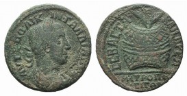 Gallienus (253-268). Ionia, Metropolis. Æ (26mm, 8.09g, 6h). Laureate and cuirassed bust r. R/ Prize-urn with two palm branches. BMC 32. Green patina,...