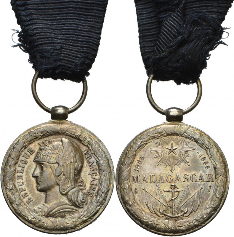 Ausländische Orden und Ehrenzeichen Frankreich
Madagascar-Medaille Verliehen 18...