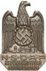 Drittes Reich
 Bronzeabzeichen 1933. NSDAP-Reichsparteitag in Nürnberg. Adler hält Hakenkreuz im Eichenkranz, darunter Stadtansicht. 52 x 33,8 mm, 26...