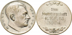 Drittes Reich
 Versilberte Bronzemedaille o.J. (graviert 1934) (unsigniert) 1 km Meisterschaft R. V. F. 83. Kopf Hitlers nach rechts / 4 Zeilen Gravu...