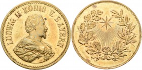 Bayern
Ludwig II. 1864-1886 Bronzemedaille o.J. (Lauer) Brustbild nach rechts / Stern im Eichen-Lorbeerkranz. 33,5 mm, 18,50 g Klose 262 Beierlein 29...