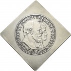 Bayern
Ludwig III. 1913-1918 Moderne einseitige Silberklippe des 3 Mark Stücks 1918 (um 1970 angefertigt) D Goldene Hochzeit. Mit Rv-Punze: 925. 42 m...