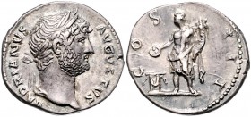 Hadrianus 117 - 138
Römische Münzen, Römisches Kaiserreich. Denarius, 124-125 n. Chr.. Av.: Kopf mit Lorbeerkranz n.r. Rv.: Genius mit Patera und Corn...