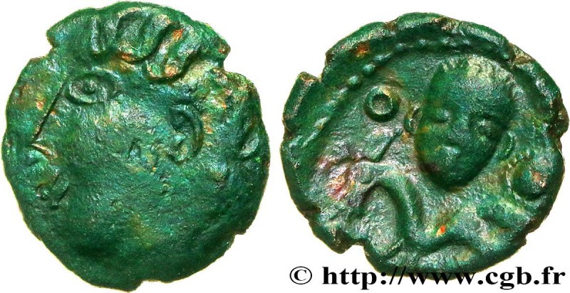 AMBIANI (Area of Amiens)
Type : Bronze à la tête coupée de face 
Date : c. 60-40...