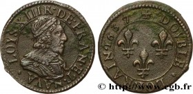 LOUIS XIII
Type : Double lorrain au buste juvénile à languettes 
Date : 1637 
Mint name / Town : Stenay 
Metal : copper 
Diameter : 19,5  mm
Orientati...