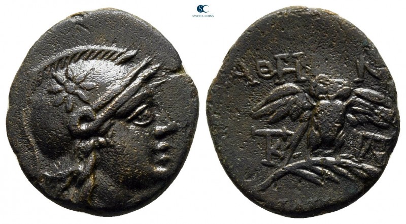 Mysia. Pergamon circa 133-27 BC. 
Bronze Æ

15 mm., 2,31 g.



very fine