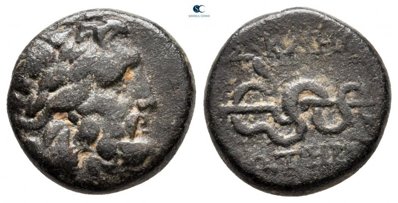 Mysia. Pergamon circa 133-27 BC. 
Bronze Æ

13 mm., 3,28 g.



very fine