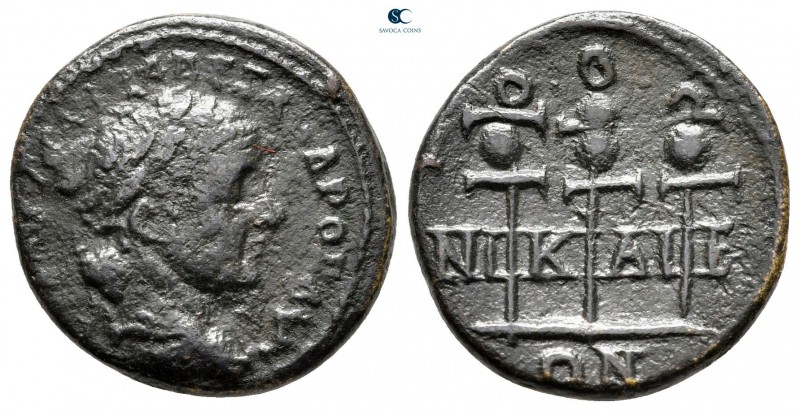 Bithynia. Nikaia. Severus Alexander AD 222-235. 
Bronze Æ

18 mm., 4,19 g.
...