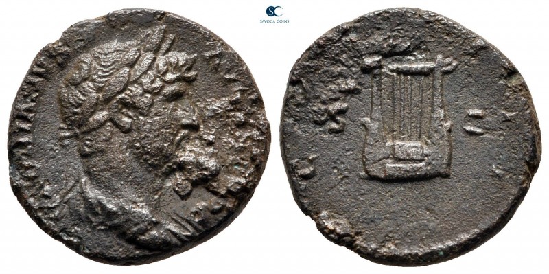 Hadrian AD 117-138. Rome
Semis Æ

19 mm., 3,84 g.



very fine