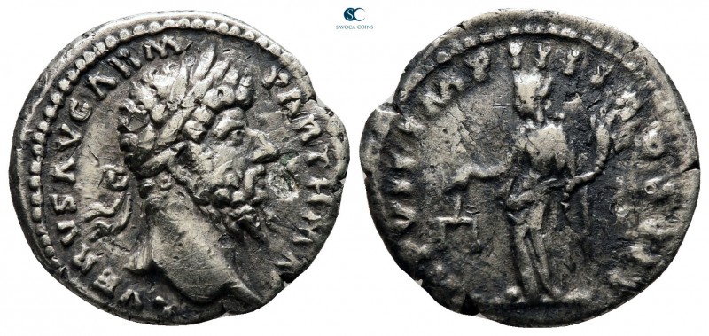Lucius Verus AD 161-169. Rome
Denarius AR

20 mm., 2,61 g.



very fine