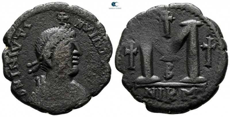 Justinian I AD 527-565. From the Tareq Hani collection. Nikomedia
Follis or 40 ...