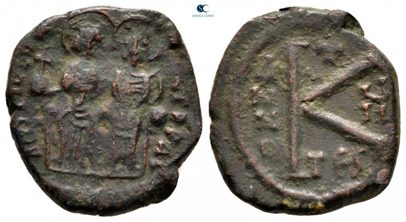 Justin II and Sophia AD 565-578. Thessalonica
Half Follis or 20 Nummi Æ

20 m...