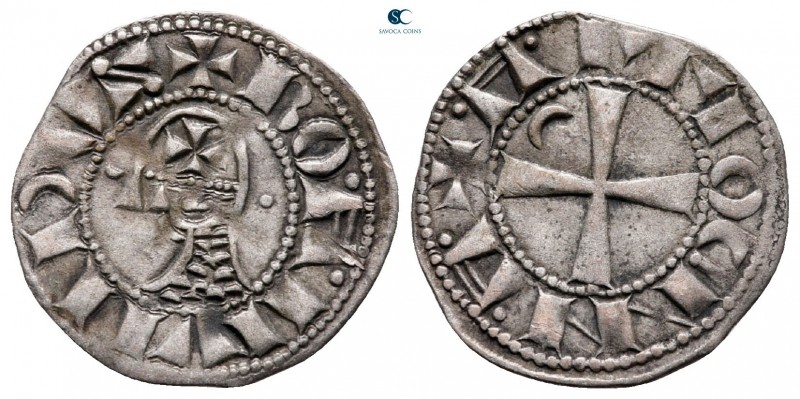 Bohemond III AD 1163-1201. Antioch
Denier AR

18 mm., 0,96 g.



very fin...