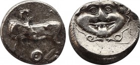 Greek Coins
Mysia
Parion, 393-330 BC
AR-Drachm, 2.31g. 12,5mm
Obv.: ΠA / PI
Cow l.
Rev.: Head of Medusa.
Slg. Dewing 2204.
FDC