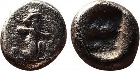 Greek
Persia. Kingdom of Persis. Time of Darios I to Xerxes I circa 500-485 BC.
Obol AR
8,4mm., 0,85g.
very fine