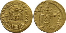 MAURICE TIBERIUS (582-602). GOLD Solidus. Constantinople.