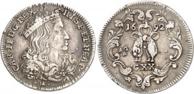 ITALIEN. 
NEAPEL & SIZILIEN. 
Carlo II. di Spagna 1665-1700. Tari (20&nbsp;Grana) 1692 AG-A, Neapel. Gekr. Drap. Brb. n.r.&nbsp;/ Vlieskleinod in Ka...