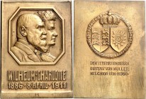ALTDEUTSCHE LÄNDER und ADEL, 1806-1918. 
WÜRTTEMBERG. 
Wilhelm II. 1891-1918. Plakette 1911 (v. Melchior v. Hugo) a. d. Silberhochzeit mit Charlotte...