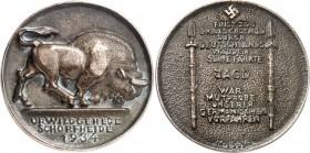GEWERBE, HANDEL, INDUSTRIE.
JAGD- und FISCHEREIWESEN.
BRANDENBURG. Medaille 1934 (v.M. Esser) a.d. Urwildgehege SCHORFHEIDE. 12 Z.unter NS-Emblem zw...