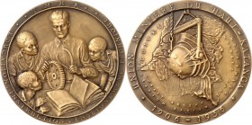 AUSBEUTE. 
ÜBERSEE. 
BELGISCH KONGO. Medaille 1956 (v.G.A. Brunet) der Bergbau-Union Ober-Katanga. Gießpfanne (keine Baggerschaufel n.Müs.) auf Kart...