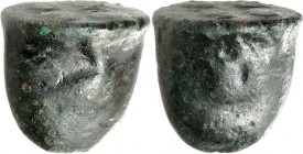 SIZILIEN. 
AKRAGAS (Agrigento). 
AE-Guss-Tetras (450/425 v.Chr.) 12,50g. Kegelförmig, Adler steht n.r. / Krabbe, auf der ovalen Basis 4 Wertpunkte. ...